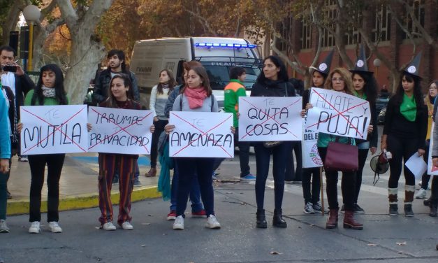 SiDUNSJ MARCHÓ CONTRA LA VIOLENCIA MACHISTA