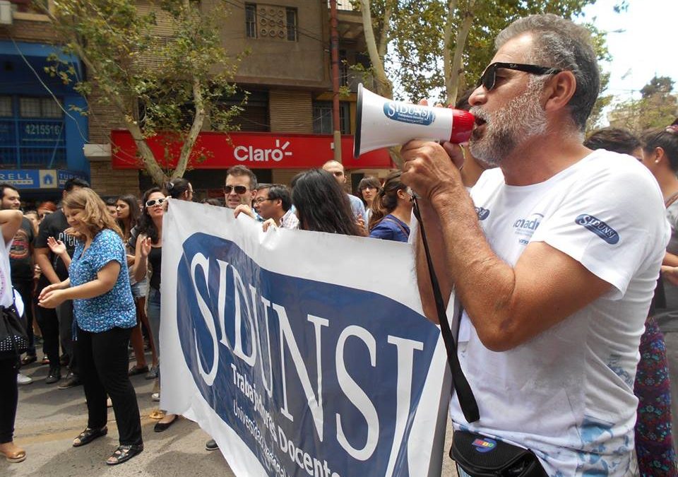 HORACIO CÓRDOBA SOBRE LA POLÍTICA EDUCATIVA DE MACRI: “ES UN ERROR ESTE MODELO DE APLICACIÓN QUE SE LLEVA ADELANTE”