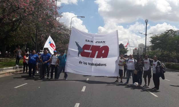 21F: EL SIDUNSJ-CONADU PARTICIPÓ DE LA HISTÓRICA MARCHA CONTRA EL AJUSTE