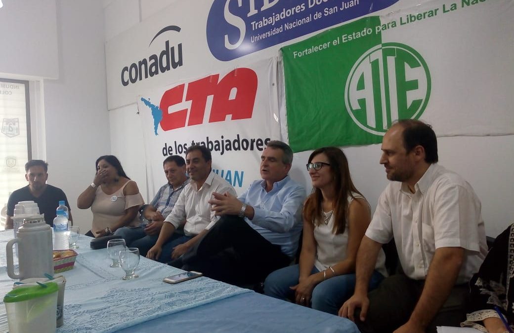 Agustin Rossi se reunió con el frente sindical en SIDUNSJ
