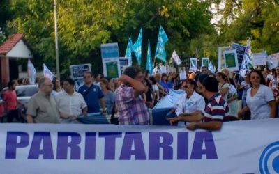 LA PARITARIA Y LA FUERZA DE LA NEGOCIACIÓN COLECTIVA