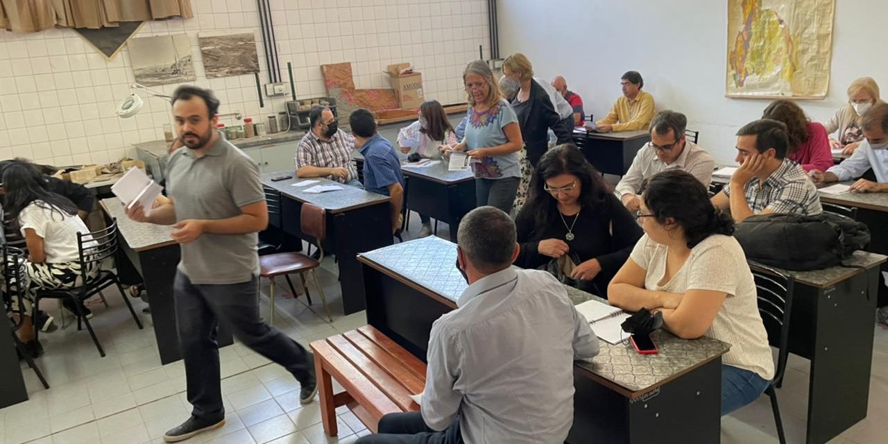 TALLER DE APLICACIÓN DE CARRERA DOCENTE PARA COBERTURA DE CARGOS VACANTES EN LA FACULTAD DE INGENIERÍA