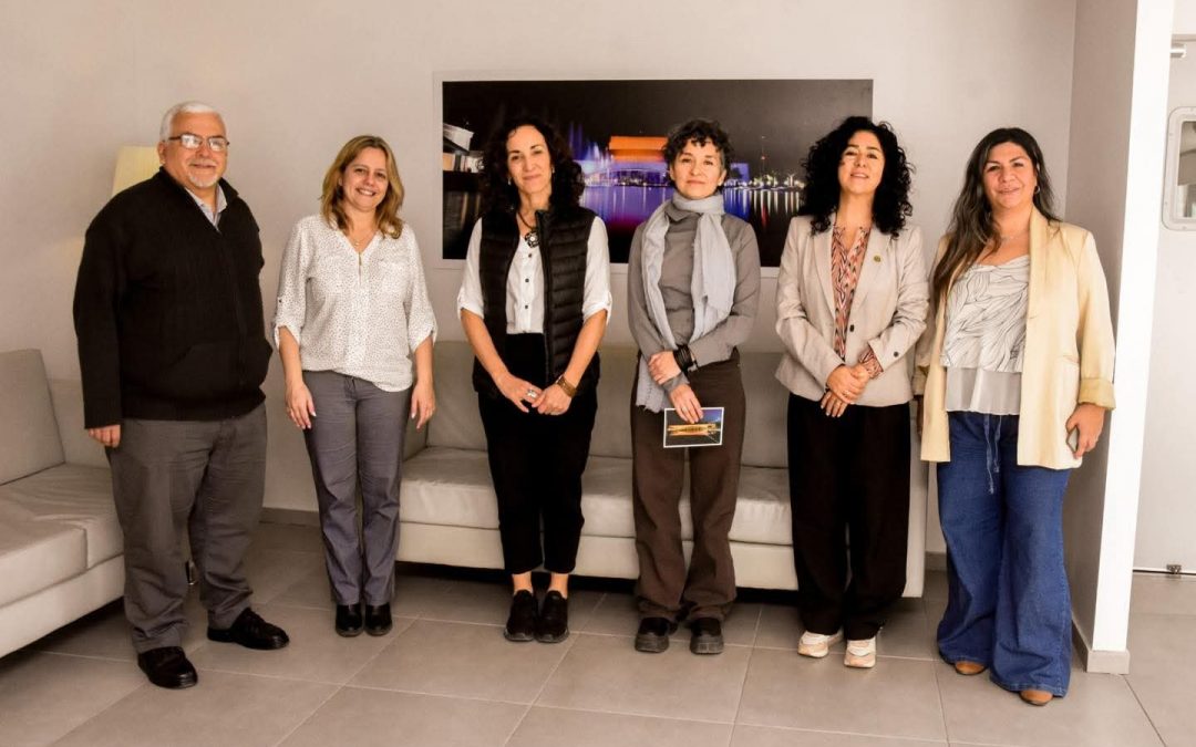 SiDUNSJ renueva el convenio con el Teatro del Bicentenario