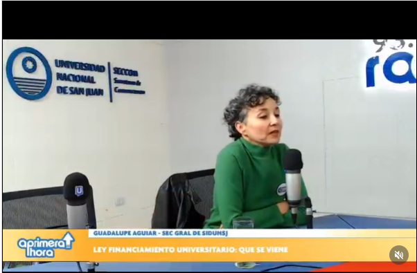 Entrevista en Radio U